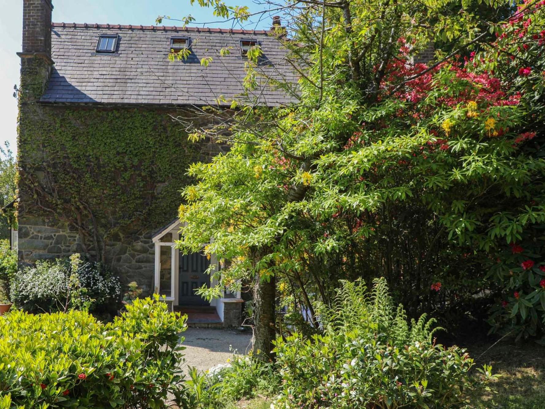 Villa Ty'N Y Cae Llanbedr-y-cennin Exterior foto